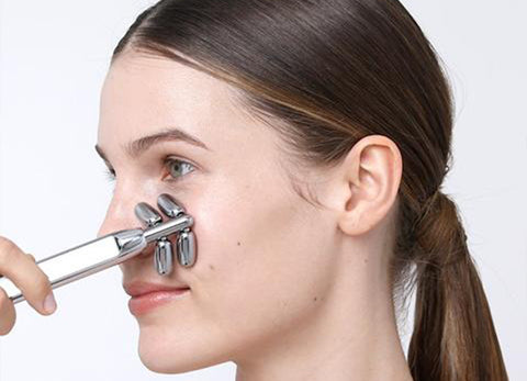 The Stress Relieving Eye Treatment